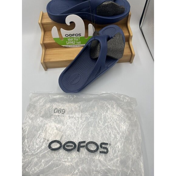 Oofos Original Flip Flops Women 8/Men 6 Navy Blue Comfort Recovery Sandals NEW - Picture 8 of 13